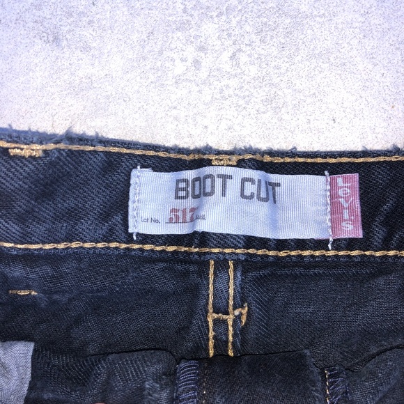 Vintage Levi’s 517 Boot Cut Shorts - Picture 5 of 6
